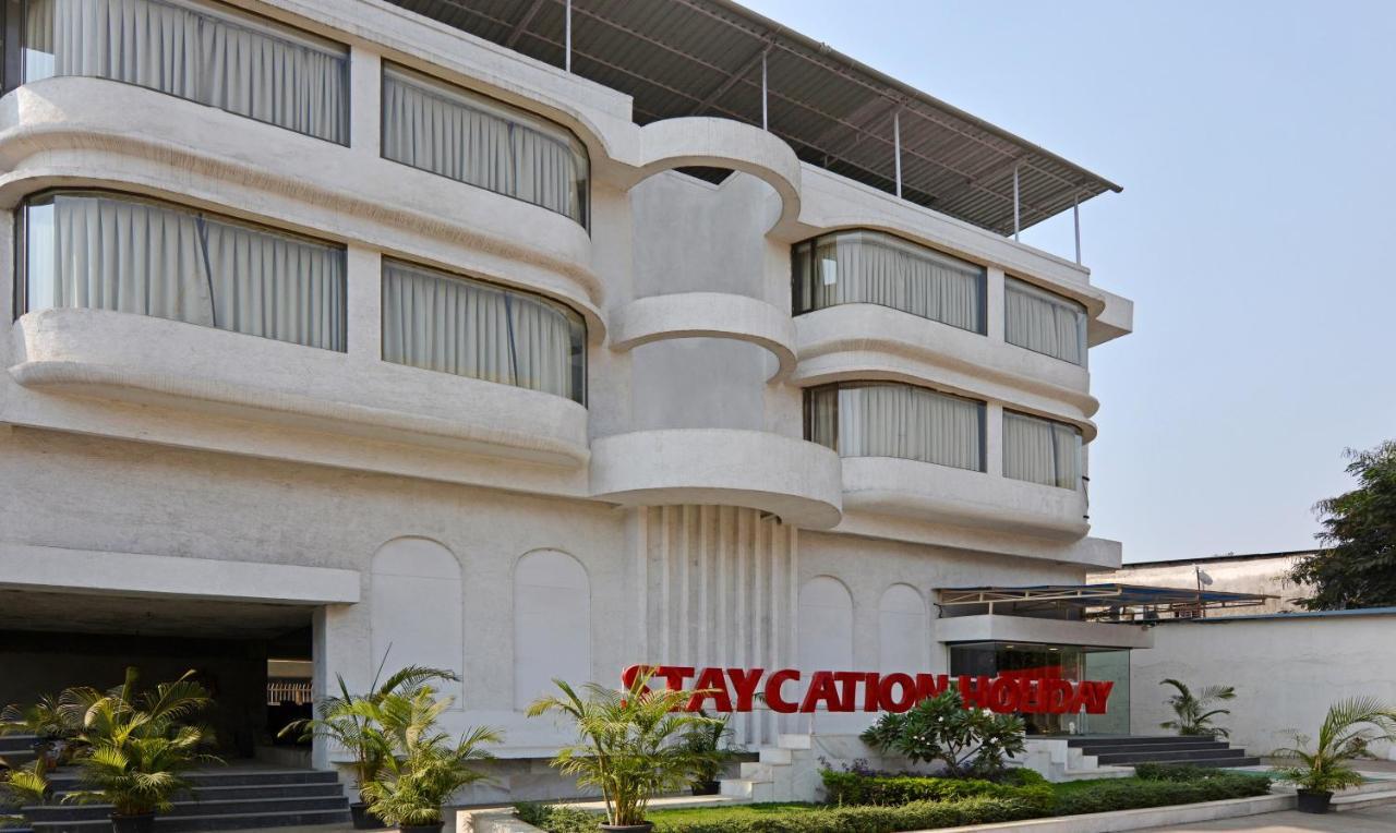 Staycation Holiday Νάβι Μουμπάι Εξωτερικό φωτογραφία